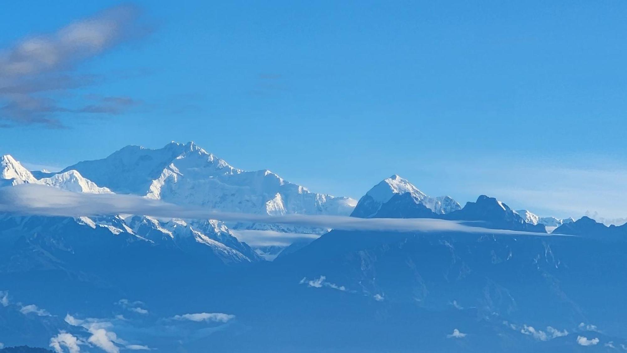 Veronica Alpina Mountain View Home Darjeeling  Buitenkant foto