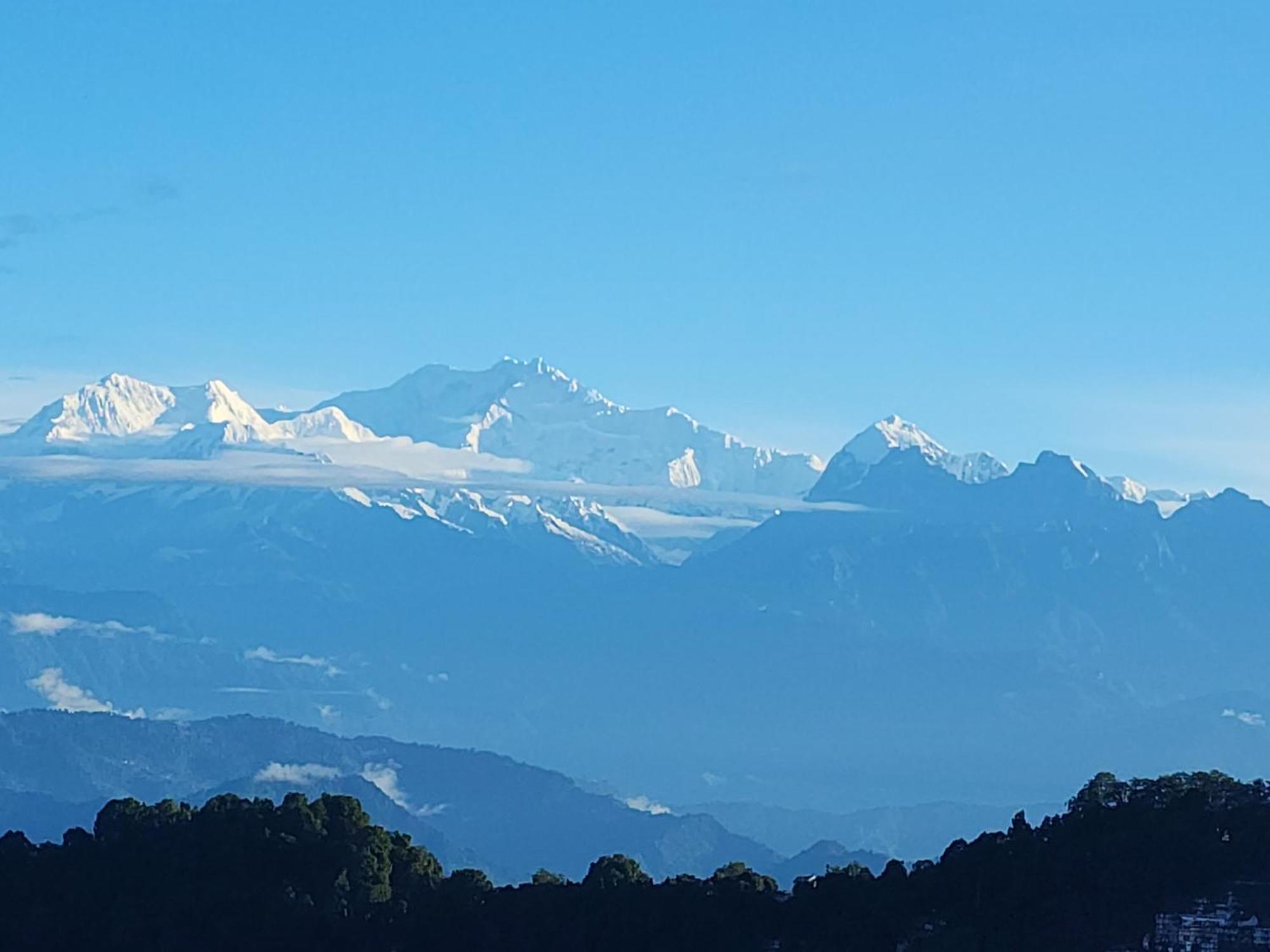 Veronica Alpina Mountain View Home Darjeeling  Buitenkant foto